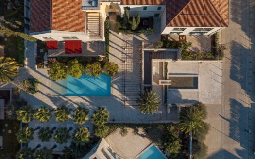 Modern three-bedroom apartment with a pool, in Portonovi