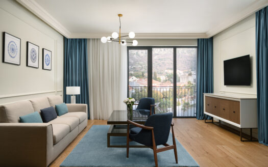 Branded two-bedroom apartment with marine/sea view, Movenpick 5* Teuta Residences