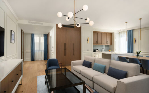Branded three-bedroom apartment with sea view, Movenpick 5* Teuta Residences