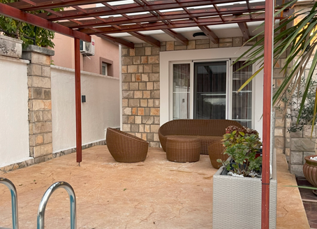 Family house, Dumidran, Tivat
