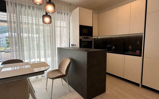 Fully Furnished Two-Bedroom Apartment with Panoramic Rooftop Terrace in Donja Lastva