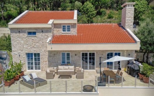 Villa Podi with panoramic sea view