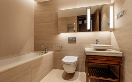 Three-bedroom apartment in Village Residence