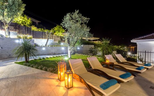 Stunning 5-Bedroom Villa for Sale in Djenovici, Herceg Novi