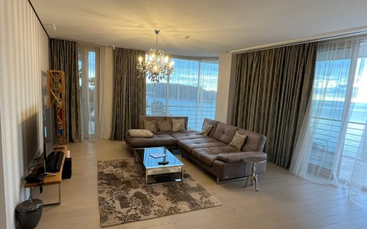 Two bedrooms apartment at Dukley Gardens