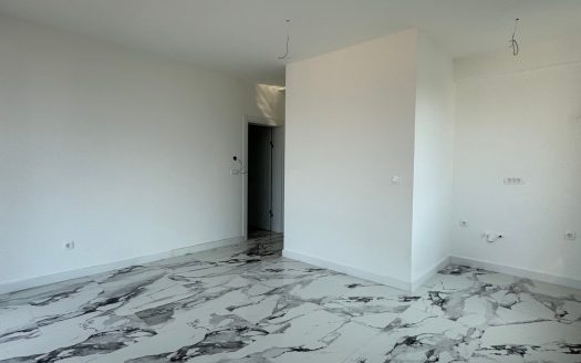 Spacious Two-Bedroom Apartment near Luštica Bay