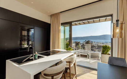 Boka Place Duplex, Porto Montenegro