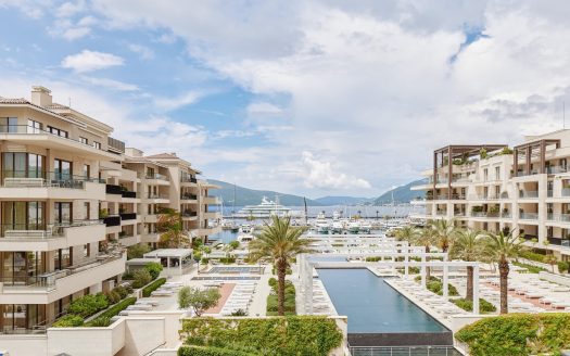 Three bedrooms apartment at Elena Residence