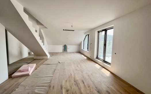 Luxurious four-room apartment in Divčibare with a panoramic view and a private sauna.