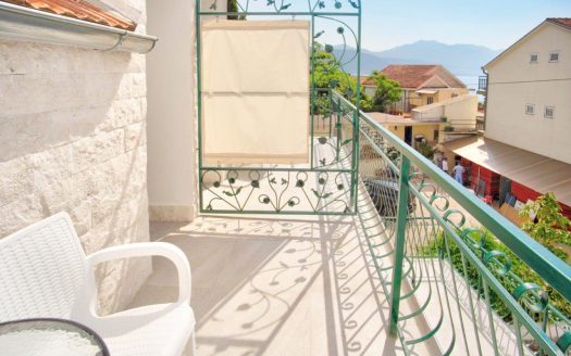 Duplex apartment in Baošići