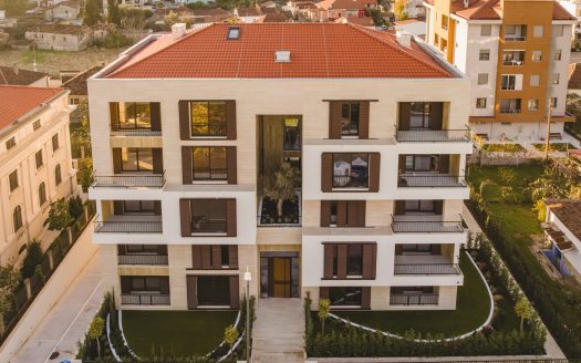 Spacious fully-furnished three-bedroom apartment in Podgorica